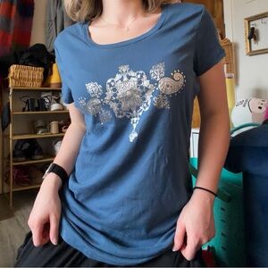 Seven7 Blue Short Sleeve Tee with White Graphic